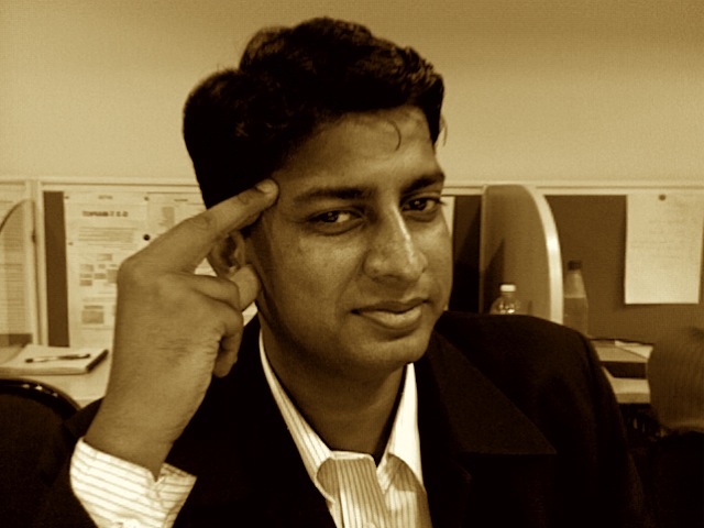Profile photo of Vinish Garg, an independent product manager, UX leader, and product content strategy and content design consultant, founder of UX conference, Outcome.