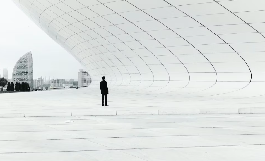 Vinish Garg talks about the prompt reuse models as part of content reuse and content strategy work, photo credits Unsplash.